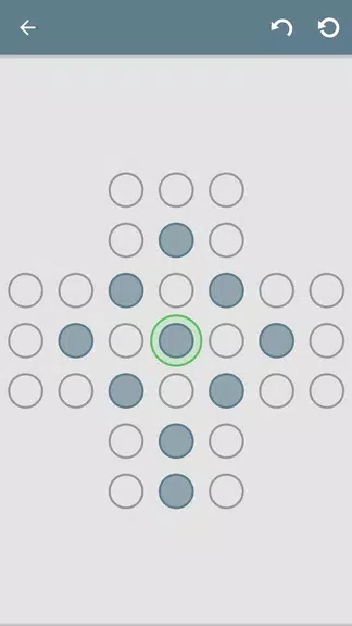 Peg Solitaire - Puzzle Game screenshot 4